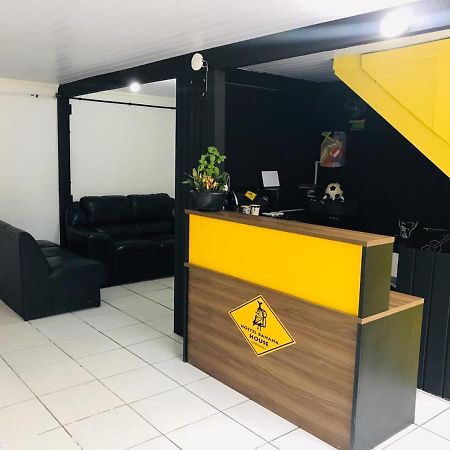 Hostel Banana House Bombinhas Kültér fotó
