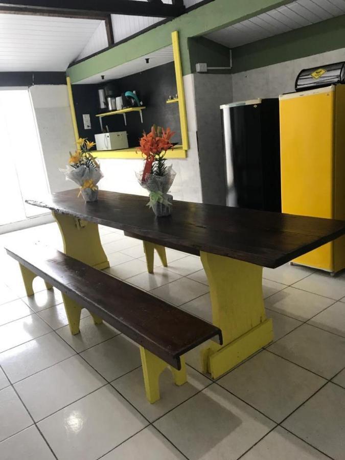 Hostel Banana House Bombinhas Kültér fotó